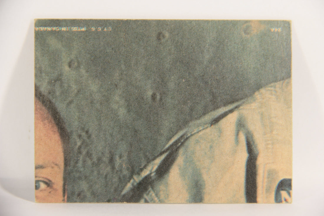 Man On The Moon 1969 Trading Card #24A There She Goes ENG O-Pee-Chee L021584