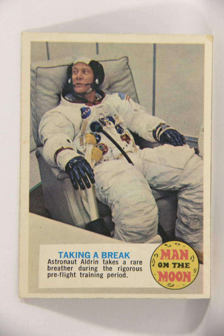 Man On The Moon 1969 Trading Card #76 Taking A Break ENG O-Pee-Chee L021629