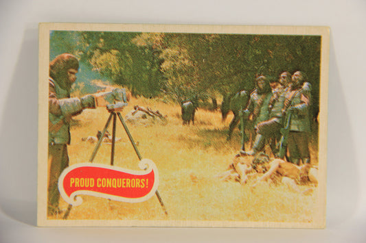 Planet Of The Apes 1969 Trading Card #16 Proud Conquerors ENG O-Pee-Chee L021647