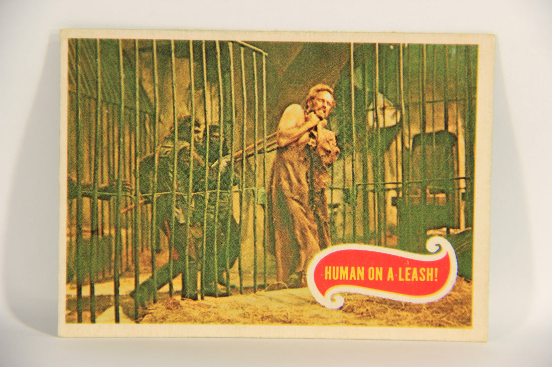 Planet Of The Apes 1969 Trading Card #24 Human On A Leash ENG O-Pee-Chee L021653