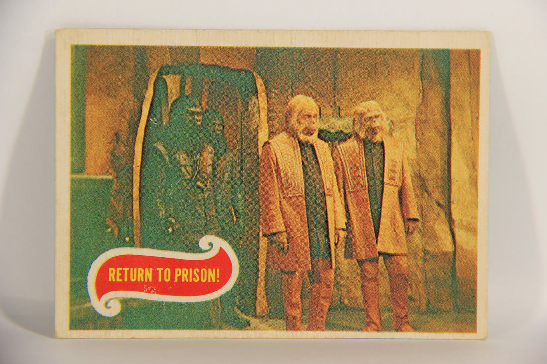 Planet Of The Apes 1969 Trading Card #25 Return To Prison ENG O-Pee-Chee L021654