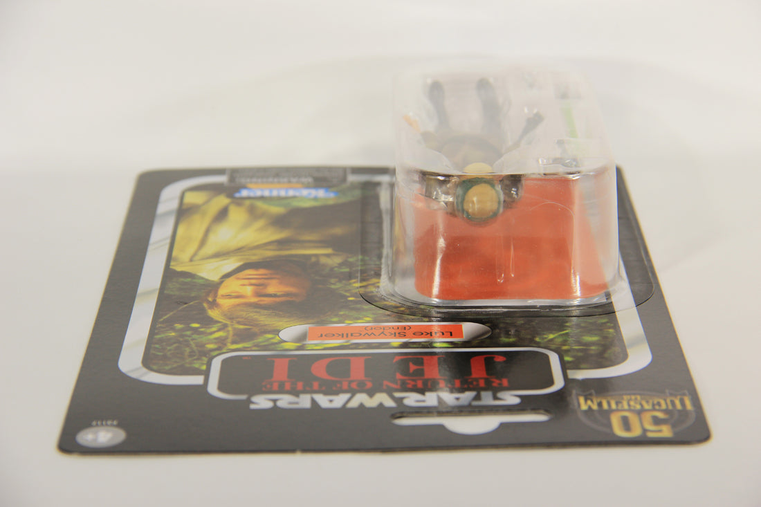 Star Wars Luke Skywalker Endor Vintage Collection VC198 Exclusive 50th Anniversary L021700