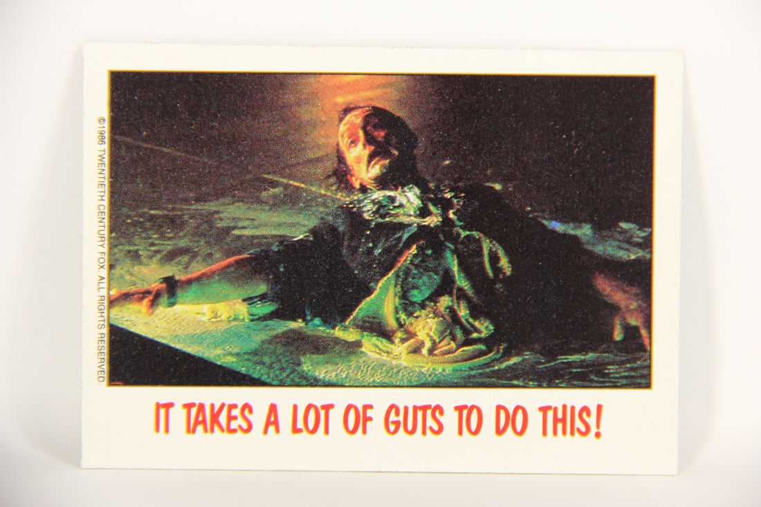 Fright Flicks 1988 Card #64 It Takes A Lot Of Guts To Do This - Aliens ENG Topps L021746