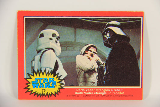 Star Wars 1977 Trading Card #75 Darth Vader Strangles A Rebel FR-ENG OPC L021846