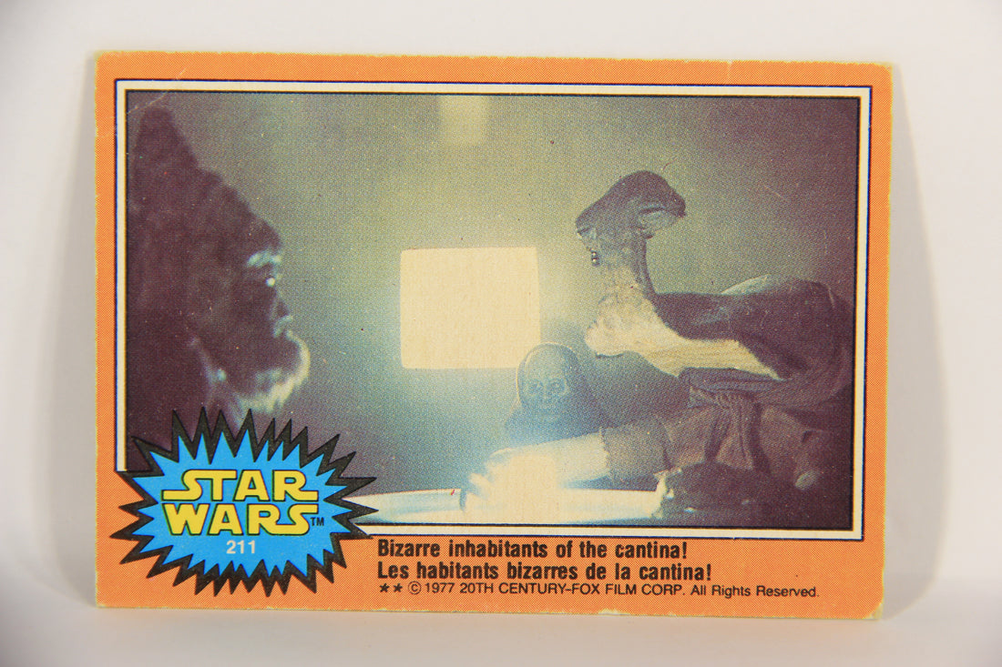Star Wars 1977 Trading Card #211 Bizarre Inhabitants Of The Cantina FR-ENG OPC L021854