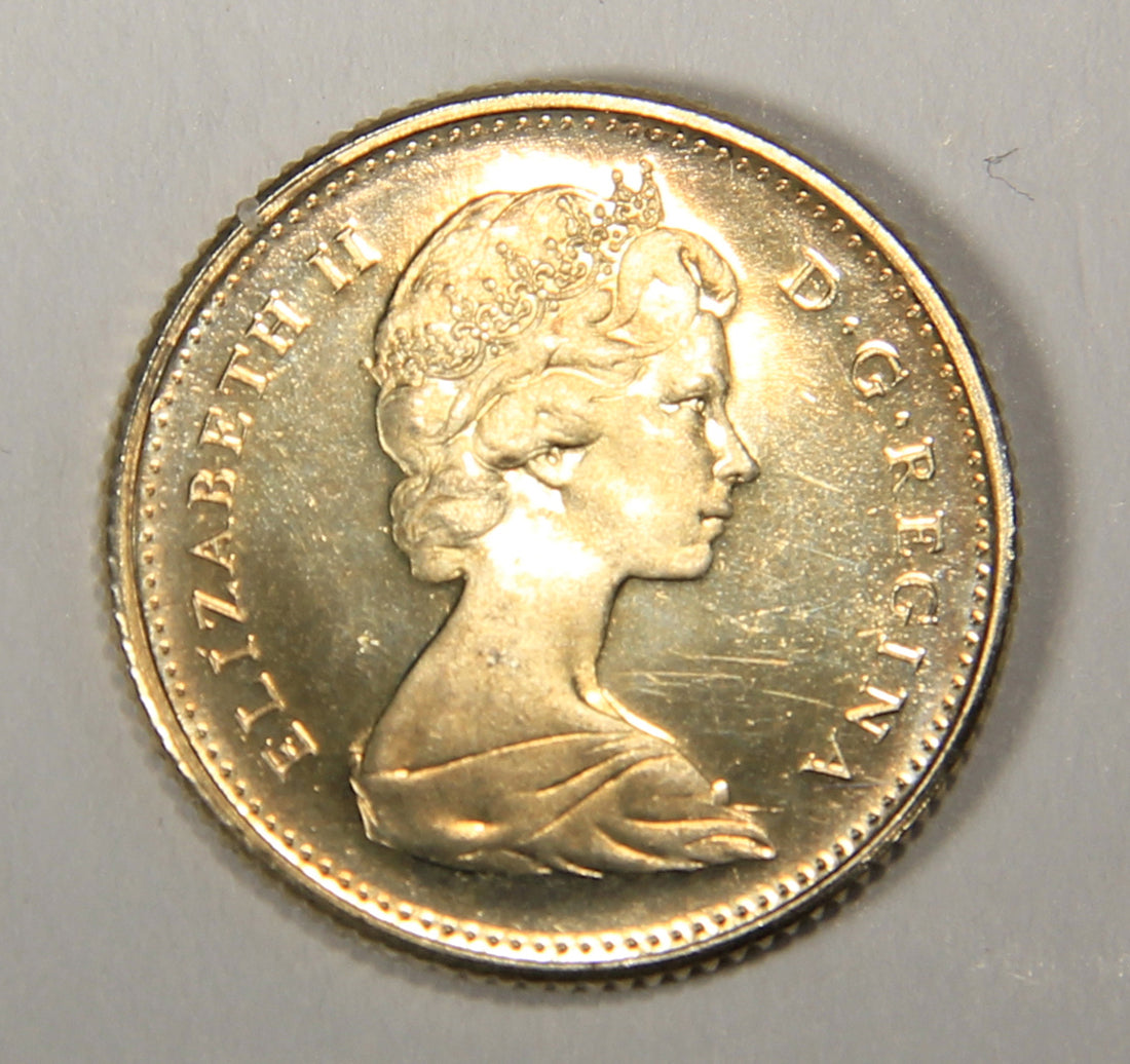 1967 Canada 10 Cents Atlantic Mackerel Queen Elizabeth II - Silver Coin Ten Cents L021913