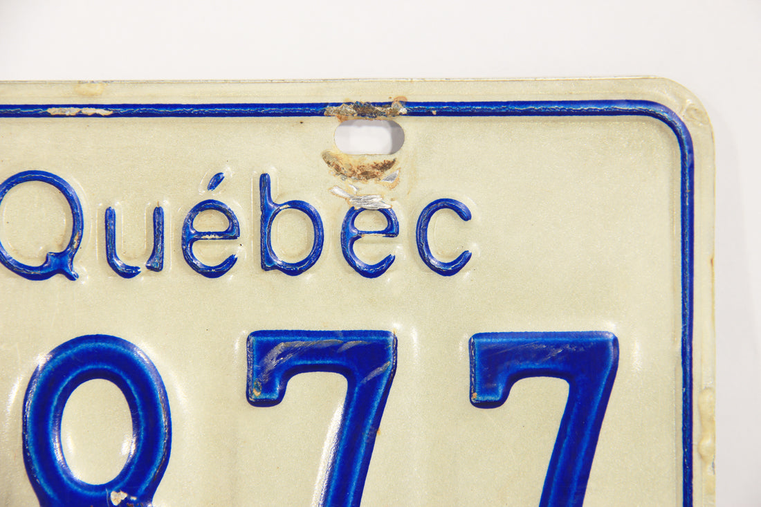 Canada Quebec 1979 License Plate #273H877 Cars - Automobiles L022004