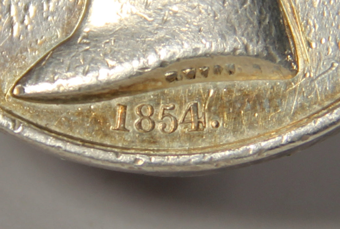Great Britain 1854 Crimea Medal Dot Variant Unnamed With 2 x Clasps - Silver L022020