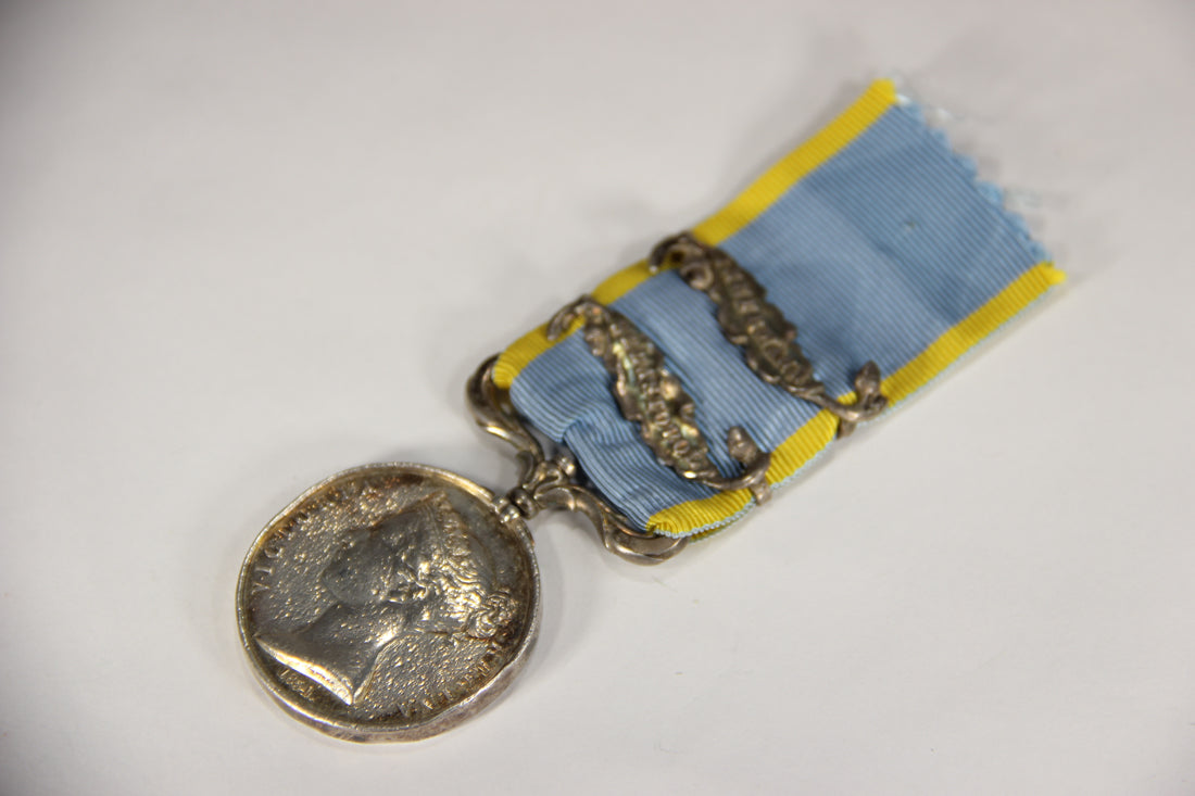 Great Britain 1854 Crimea Medal Dot Variant Unnamed With 2 x Clasps - Silver L022020