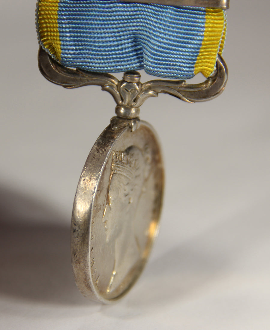Great Britain 1854 Crimea Medal Dot Variant Unnamed With 2 x Clasps - Silver L022020