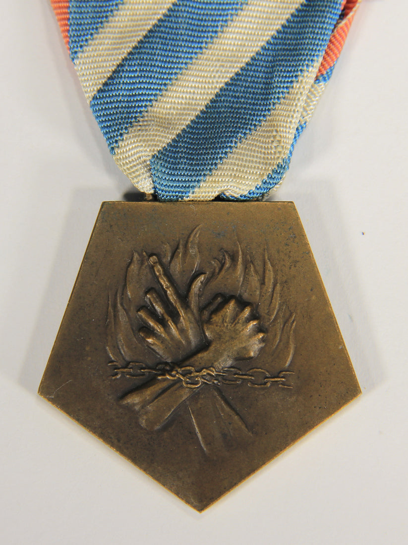 France 1948 WWI & WWII Médaille La Déportation Et De L'Internement Pour Faits De Résistance L022023