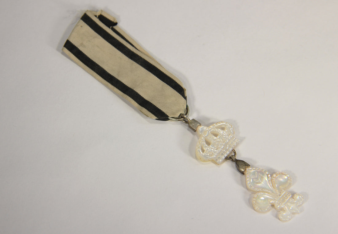 France 1814 Décoration Du Lys Louis XVIII - RARE Nacre - Mother Of Pearl Variant L022027