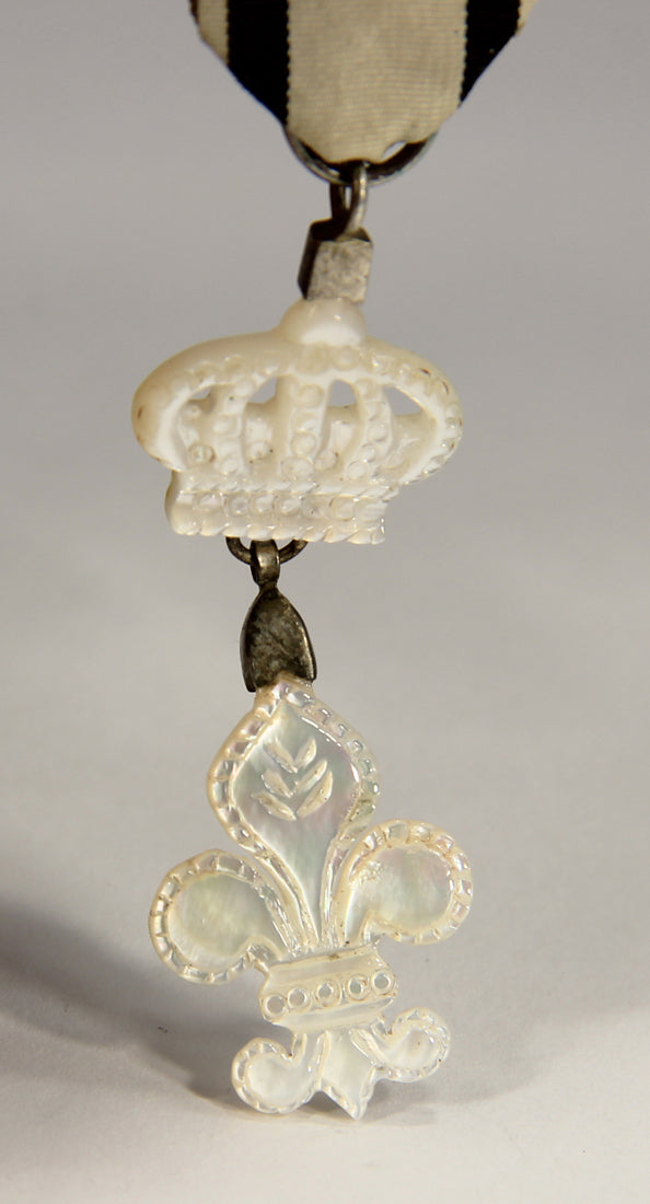 France 1814 Décoration Du Lys Louis XVIII - RARE Nacre - Mother Of Pearl Variant L022027