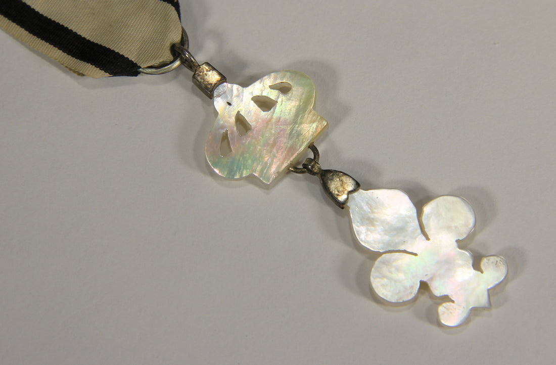 France 1814 Décoration Du Lys Louis XVIII - RARE Nacre - Mother Of Pearl Variant L022027