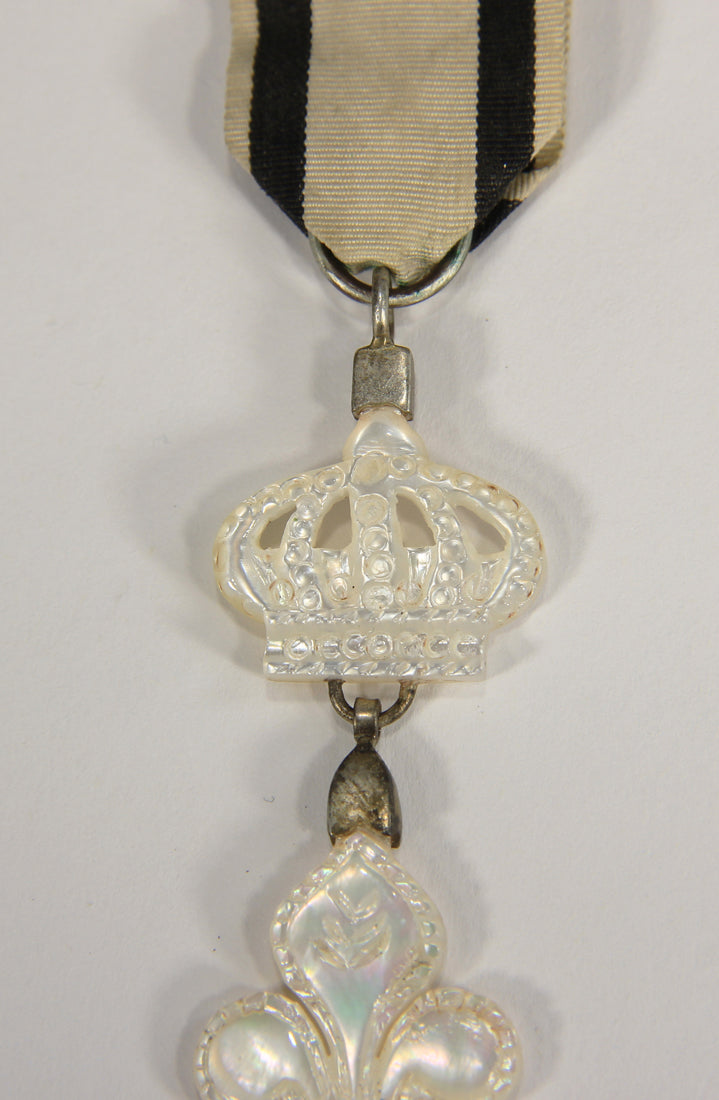 France 1814 Décoration Du Lys Louis XVIII - RARE Nacre - Mother Of Pearl Variant L022027