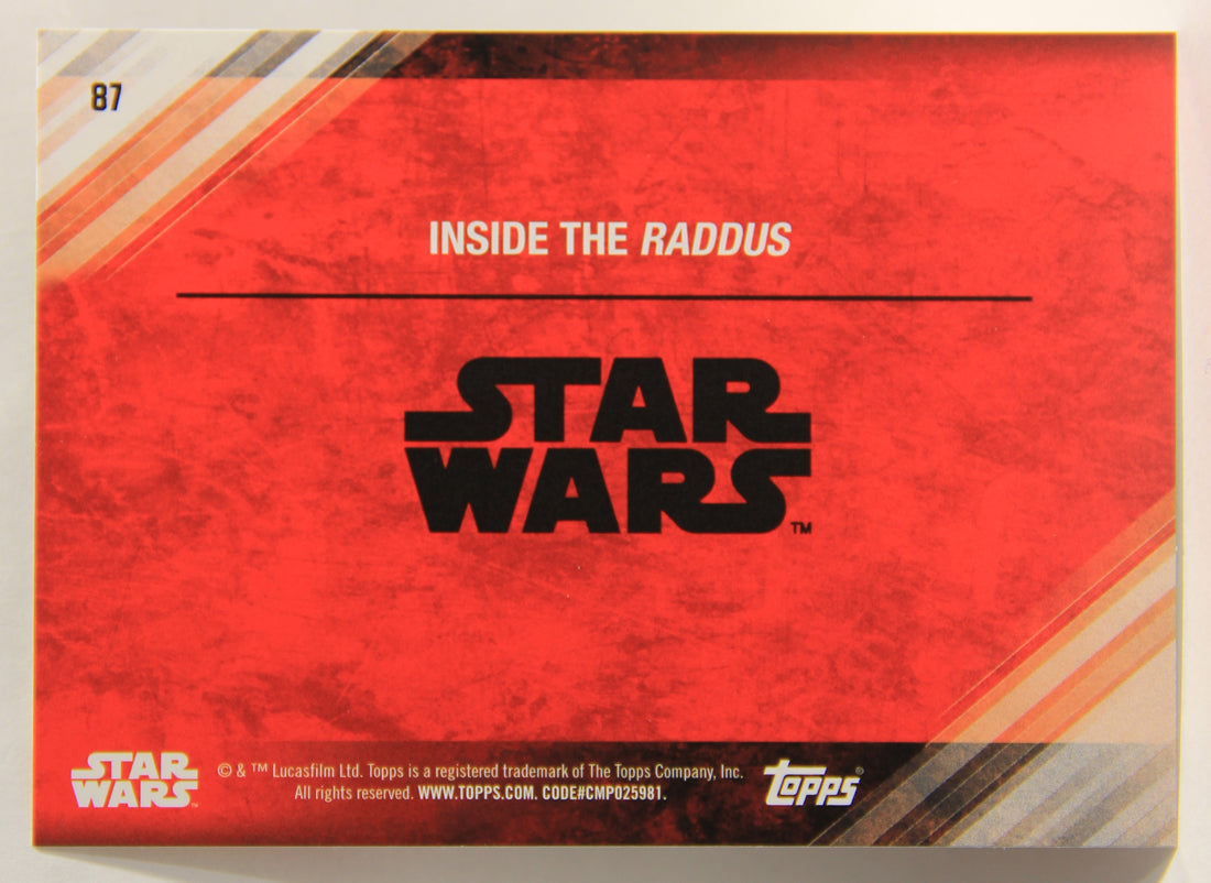 Star Wars The Last Jedi 2017 Trading Card #87 Inside The Raddus ENG L001985