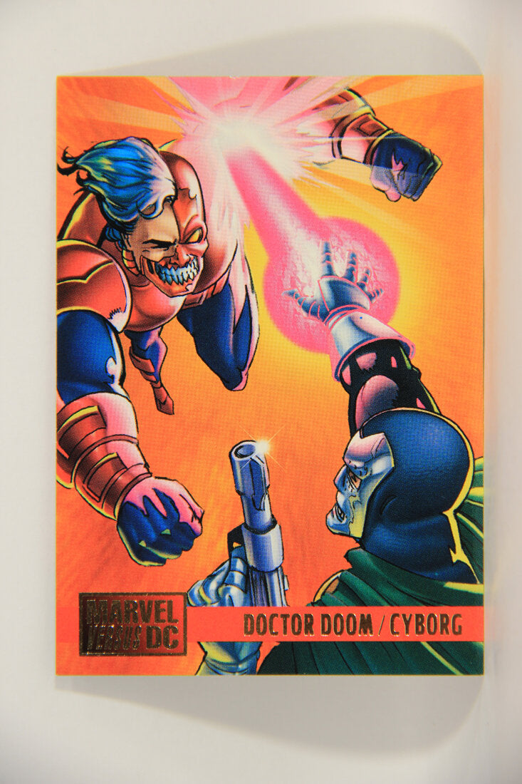 DC Versus Marvel Comics 1995 Trading Card #93 Doctor Doom Vs Cyborg ENG L002889