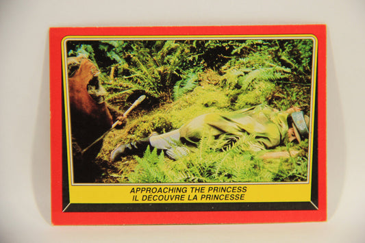 Star Wars ROTJ 1983 Trading Card #71 Approaching The Princess FR-ENG Canada L004472