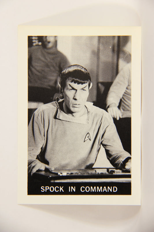 Star Trek 1981 REPRINT 1967 Leaf Trading Card #11 Spock In Command L005372