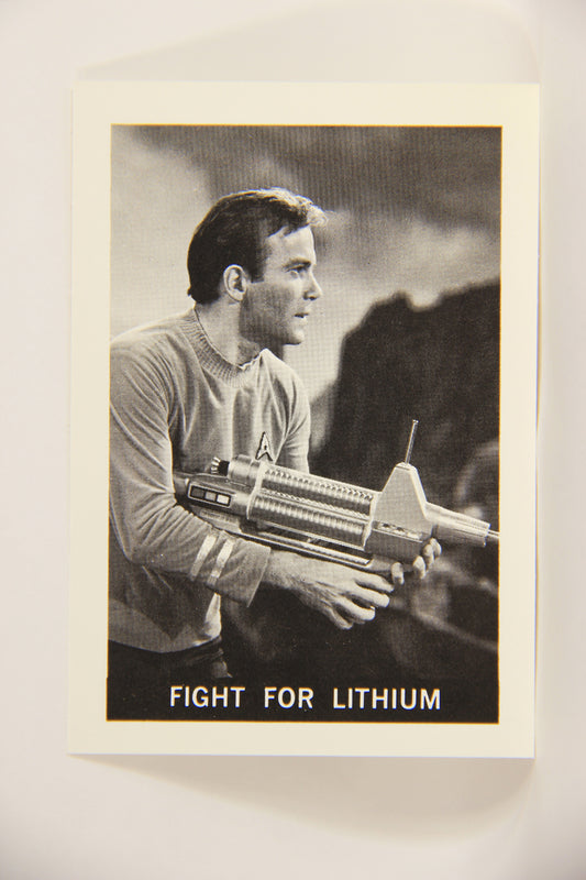 Star Trek 1981 REPRINT 1967 Leaf Trading Card #33 Fight For Lithium L005394