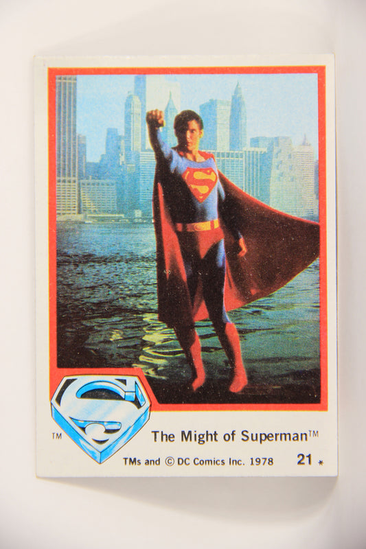 Superman The Movie 1978 Trading Card #21 The Might Of Superman L006040