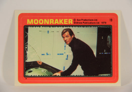 Moonraker James Bond 1979 Trading Card Sticker #19 Bond 007 L006855