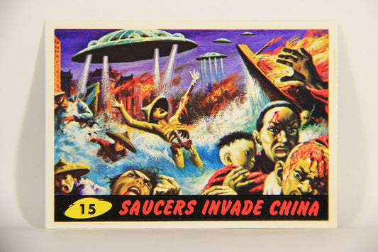 Mars Attacks 1994 Topps Trading Card #15 Saucers Invade China ENG Artwork L007278