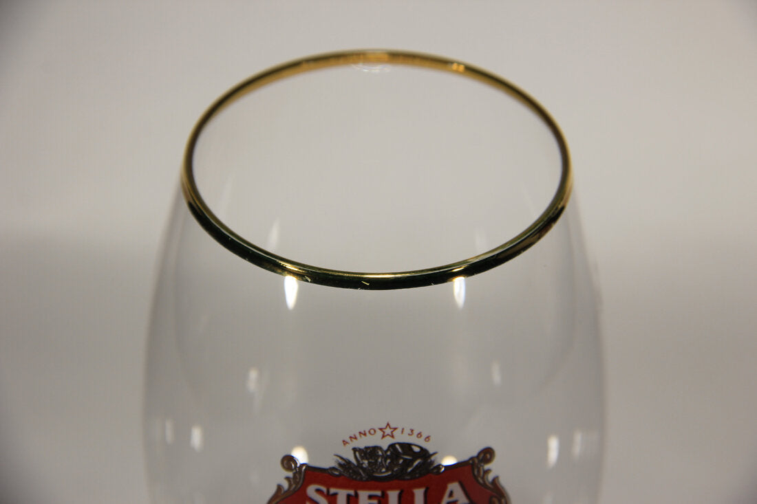 Stella Artois Screen Edition Boxed Beer Chalice Glass FR-ENG Box Belgi –  AGS Collectibles