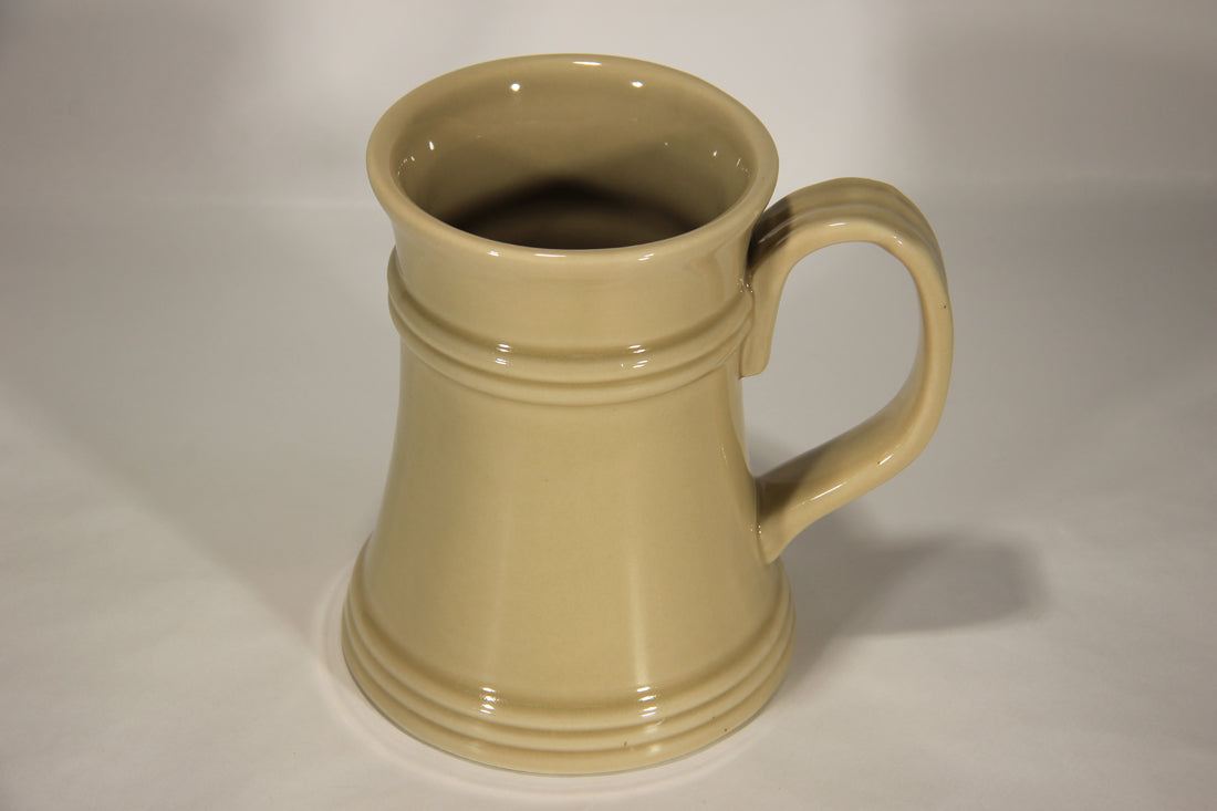 Alexander Keith's Beige Ceramic Beer Mug Canada Nova Scotia L012986