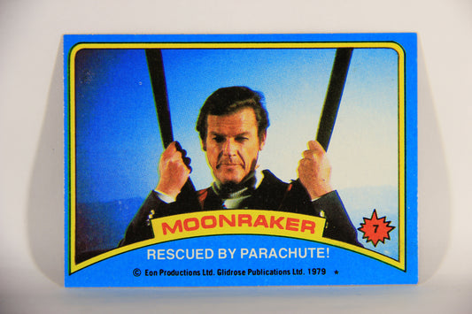 Moonraker James Bond 1979 Trading Card #7 Rescued By Parachute L013073