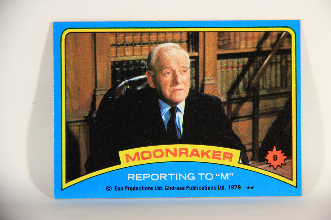 Moonraker James Bond 1979 Trading Card #9 Reporting To M L013075