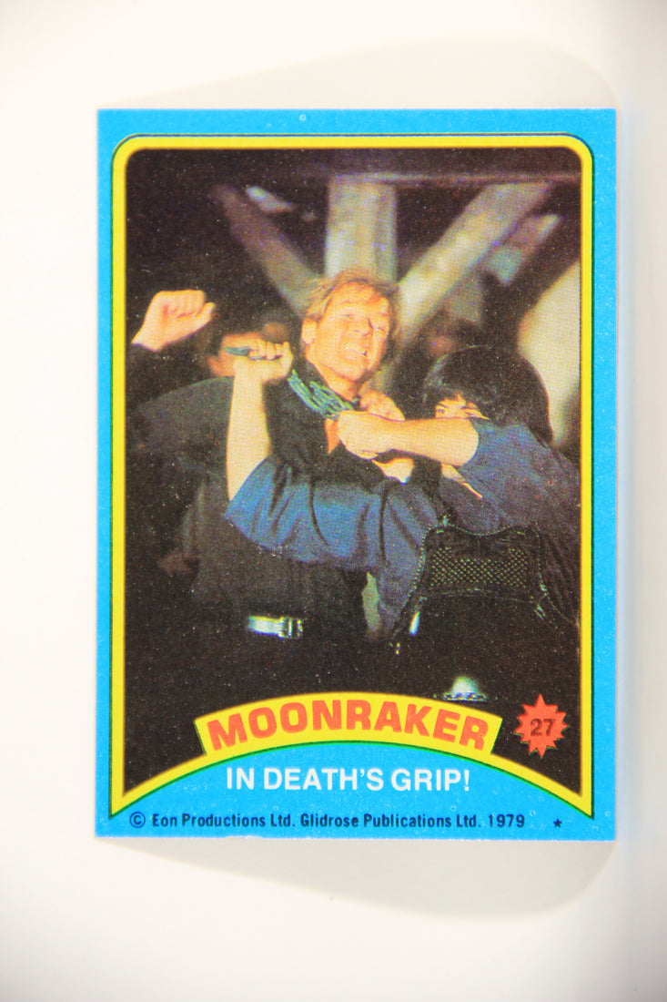 Moonraker James Bond 1979 Trading Card #27 In Death's Grip L013093