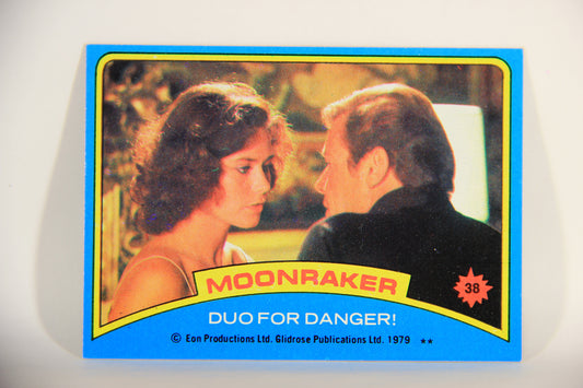 Moonraker James Bond 1979 Trading Card #38 Duo For Danger L013104