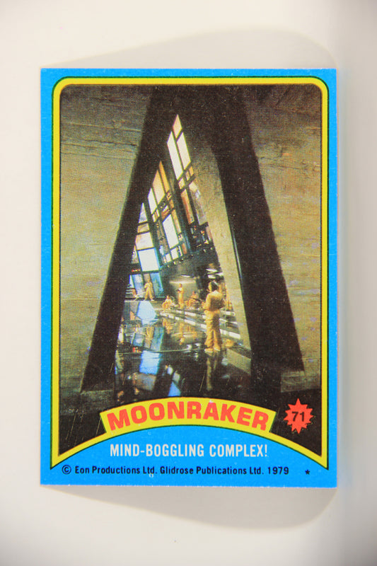 Moonraker James Bond 1979 Trading Card #71 Mind-Boggling Complex L013137