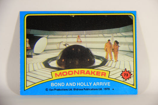 Moonraker James Bond 1979 Trading Card #73 Bond And Holly Arrive L013139