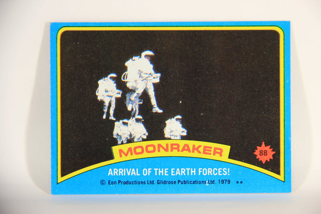 Moonraker James Bond 1979 Trading Card #88 Arrival Of The Earth Forces L013154