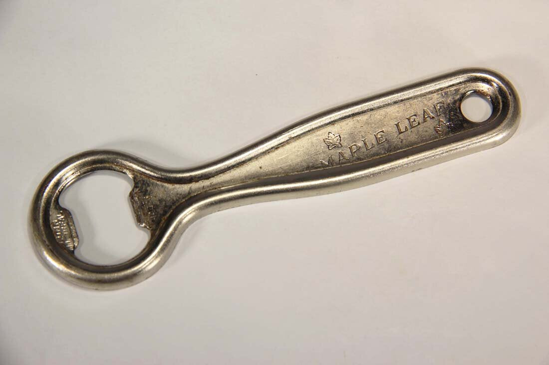 Maple Leaf Meats Vintage Opener By Lunn Montreal Canada L014132