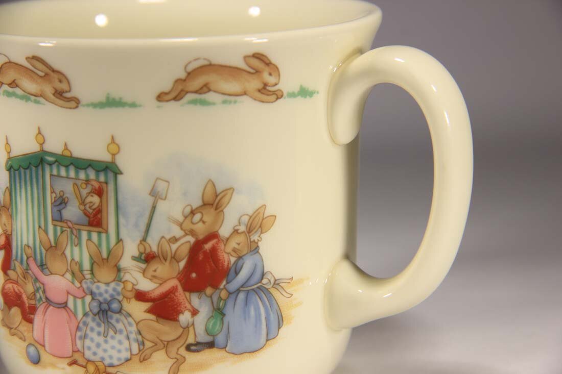 Royal Doulton Bunnykins Nursery Vintage Cup Fine Bone Porcelain L014179