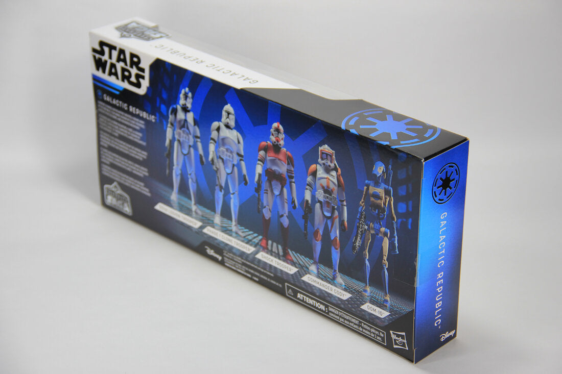 Star Wars Celebrate The Saga Galactic Republic 5-Pack 3.75 Figures MISB L014758