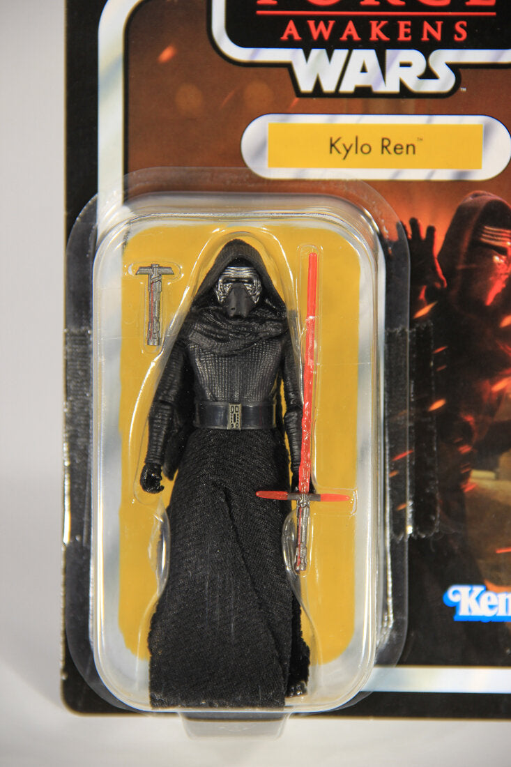 Star Wars Kylo Ren The Vintage Collection VC117 The Force Awakens MOC  Faulty L015417