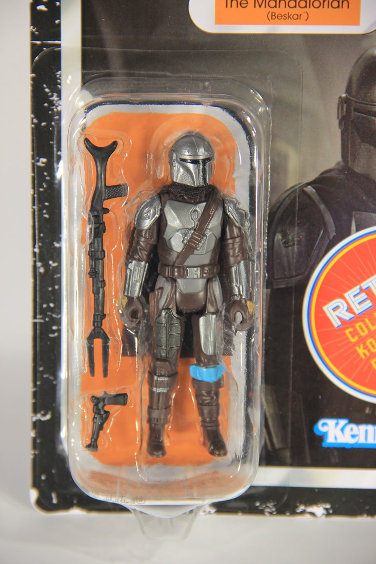 Star Wars The Mandalorian Beskar The Retro Collection Action Figure MOC L015665