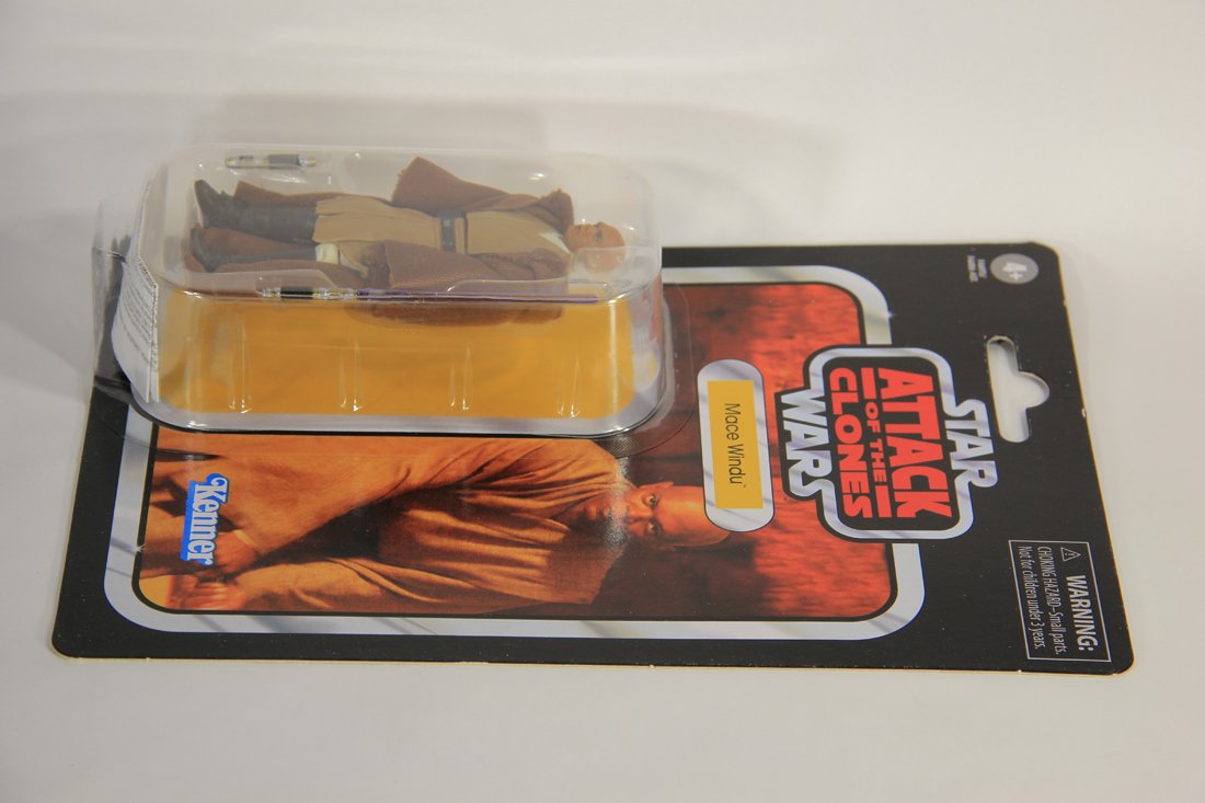 Star Wars Mace Windu Vintage Collection VC35 AOTC Action Figure Reissue L018132