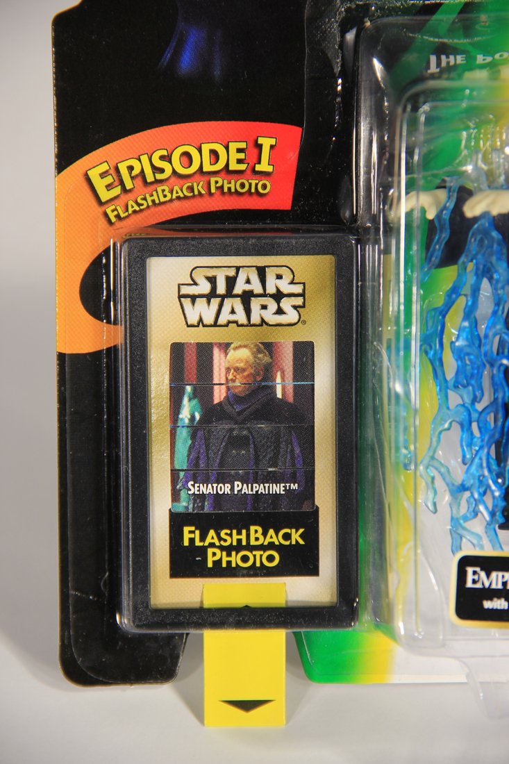 Star Wars Emperor Palpatine 1998 POTF FlashBack Photo ENG Card From Hong Kong Hasbro Store MOC L015712