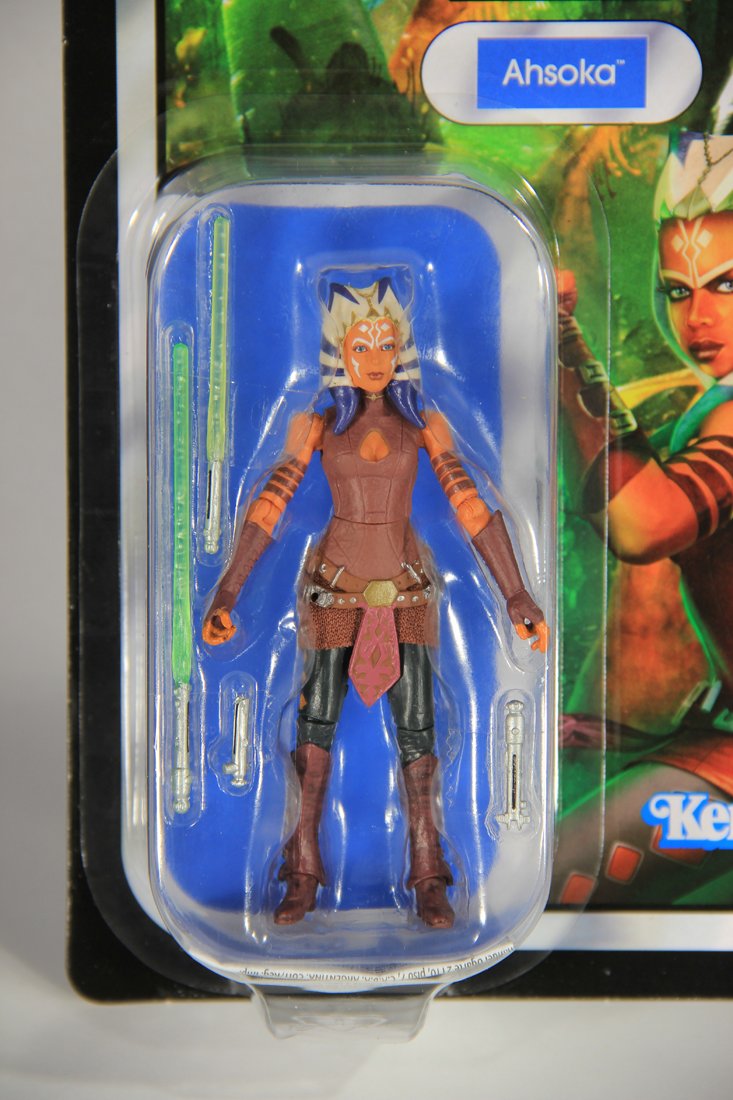 Star Wars Ahsoka Vintage Collection VC102 Clone Wars Action Figure MOC Reissue L015720